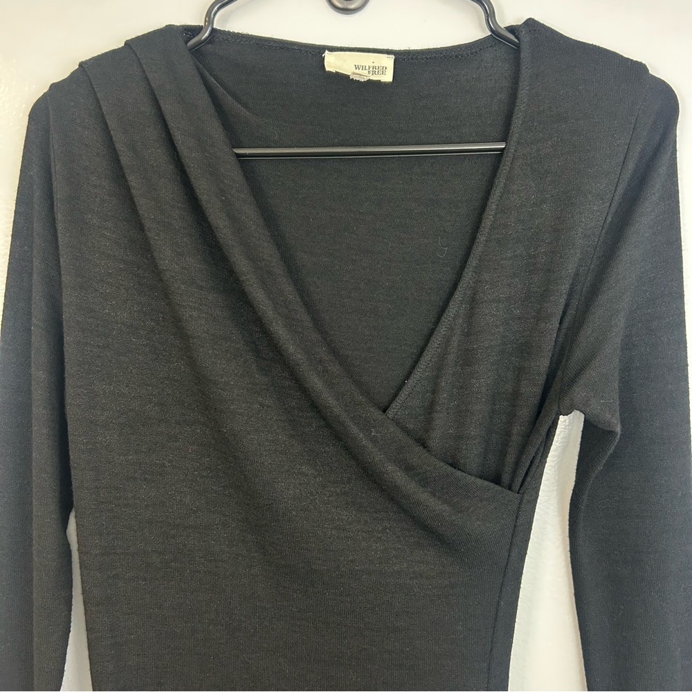 Wilfred Free Aritzia Black Long Sleeve Wrap Ruched Midi Dress Size Small - Picture 6 of 13